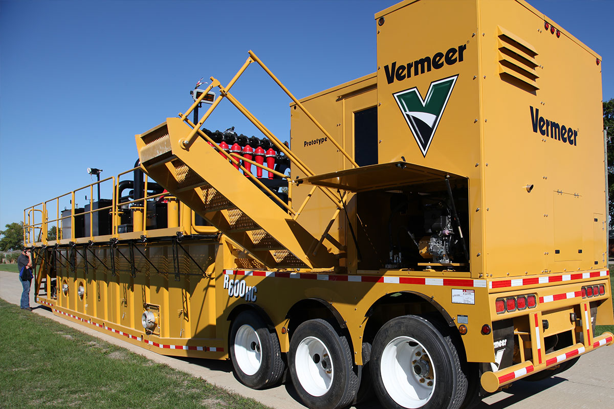 Vermeer R600HC zone compliant drilling mud cleaner