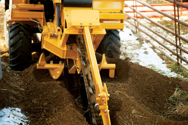 Vermeer RTX450 ride on trencher with sliding offset trencher