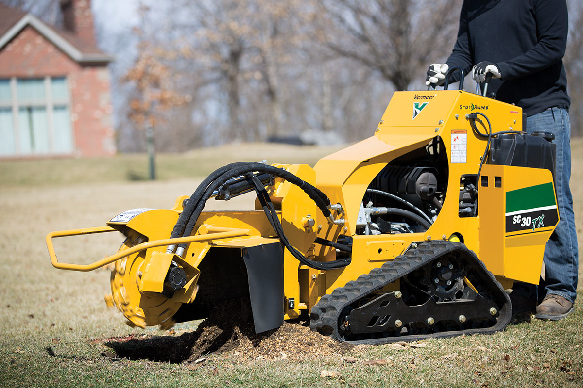 Vermeer SC30TX tracked stump cutter