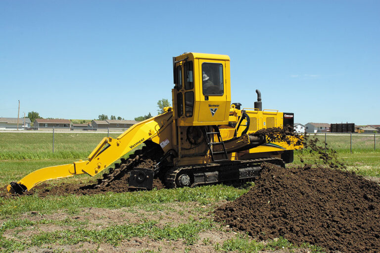 Vermeer T755 pipeline track trencher in Australia