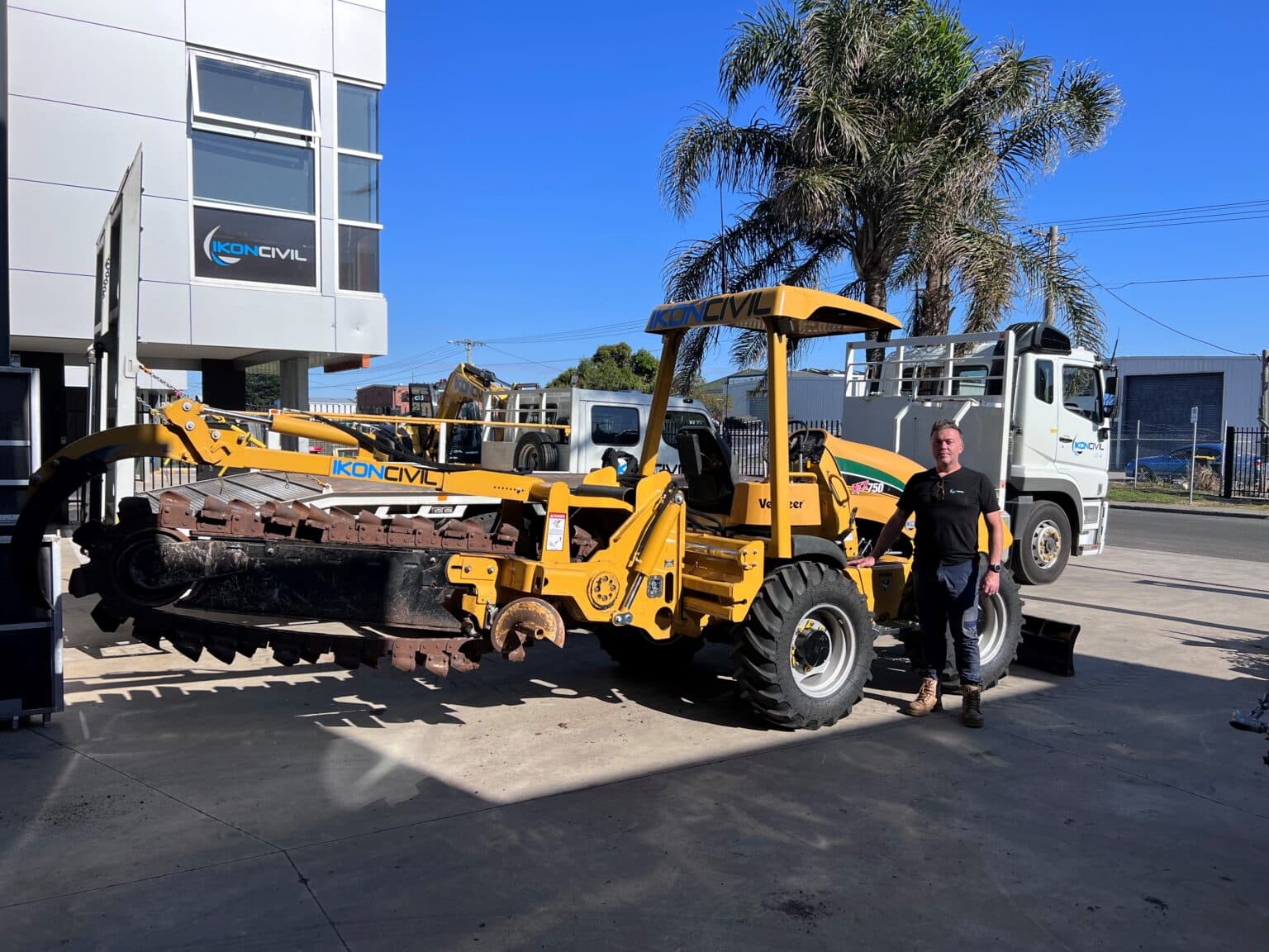 Vermeer Ride-on Trencher Ikon Civil