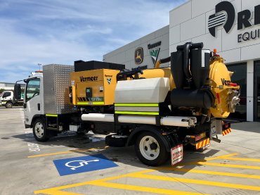 VSK70-500 Vacuum Excavator on Isuzu Truck Drive-away Package